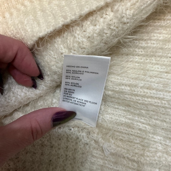 Pins and Needles Cream Fuzzy Open Front Cardigan Sweater Size M - Picture 7 of 9